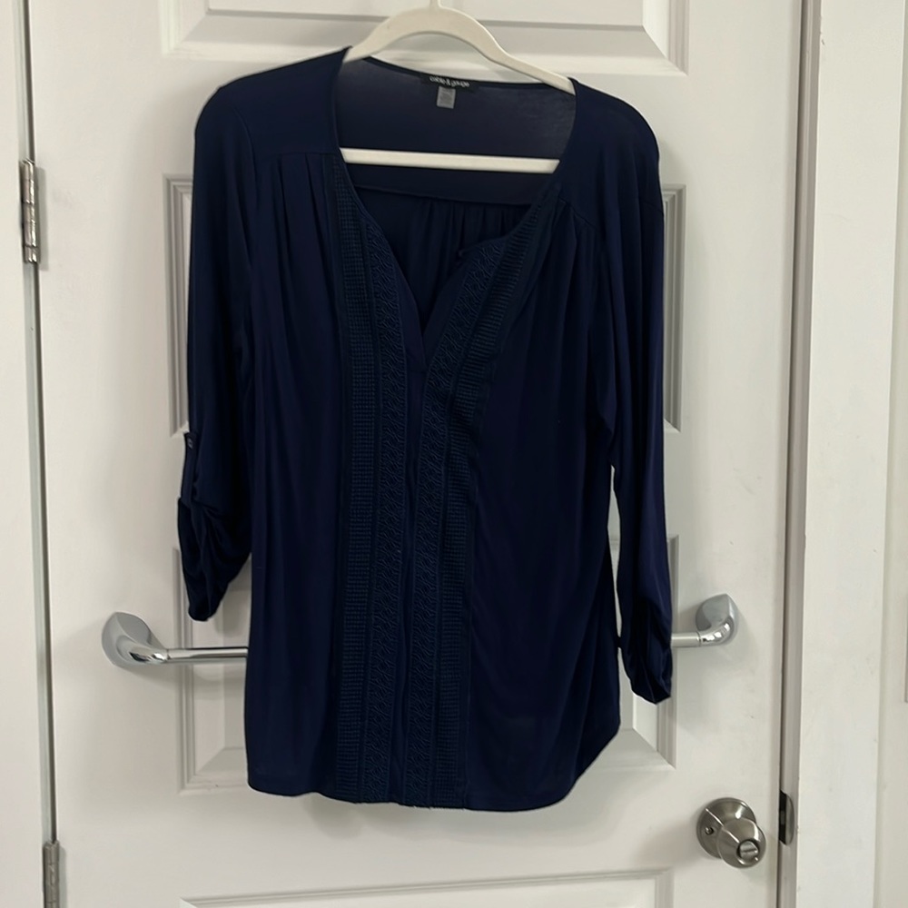 Cable and gauge tunic top.  V neck. Beautiful trim